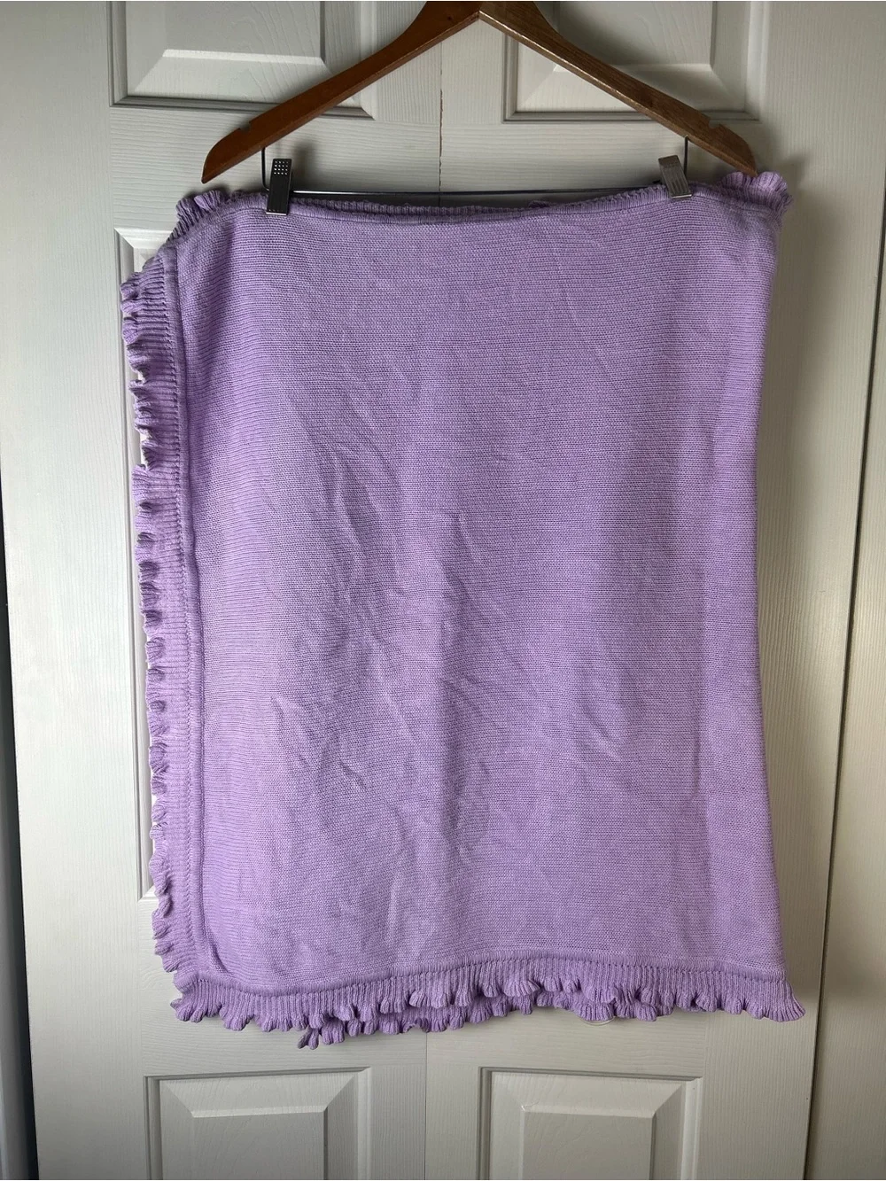 Expectations by Baby Martex Solid Purple Blanket Sweater Knit Ruffle Edge Lovey